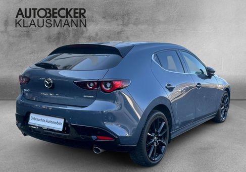 Mazda 3, 2022