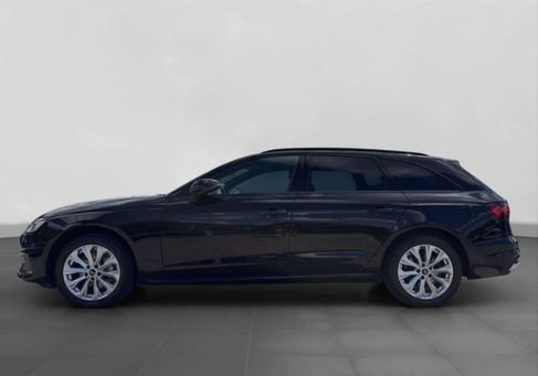Audi A4, 2022 3