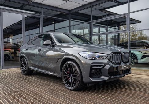 BMW X6 M50, 2022