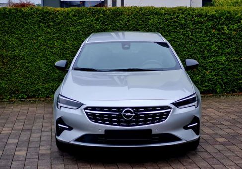 Opel Insignia, 2021