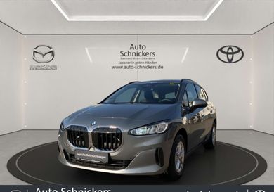 BMW 216, 2025