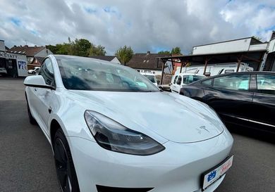 Tesla Model 3, 2023