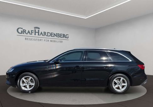 Audi A4, 2022