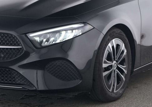 Mercedes-Benz A 200, 2025