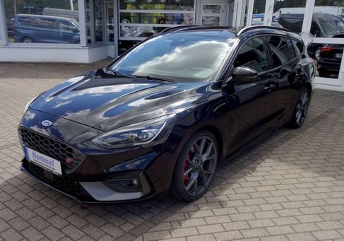 Ford Focus, 2022