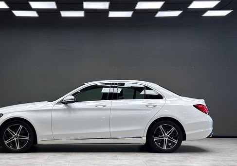 Mercedes-Benz C 200, 2020