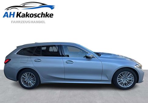 BMW 320, 2020