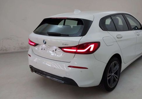 BMW 118, 2020