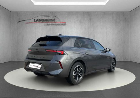 Opel Astra, 2025