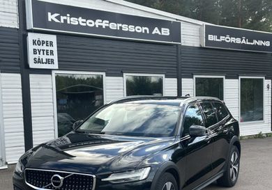 Volvo V60 Cross Country, 2021