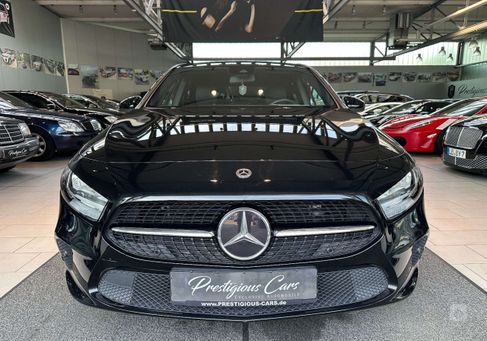 Mercedes-Benz A 160, 2022