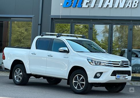 Toyota Hilux, 2017