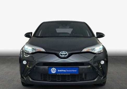 Toyota C-HR, 2022 3