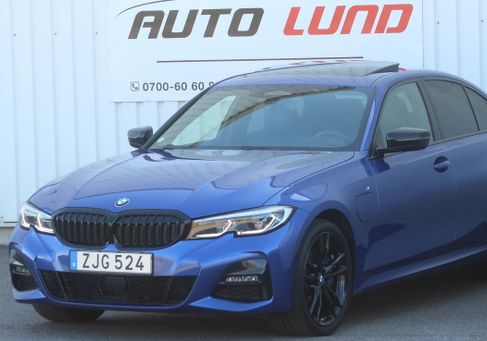 BMW 330, 2020
