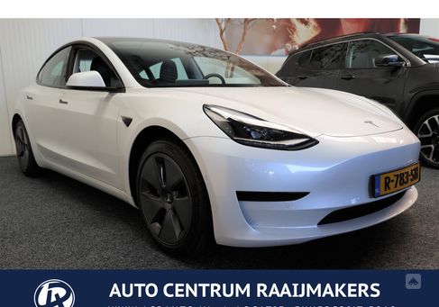 Tesla Model 3, 2021