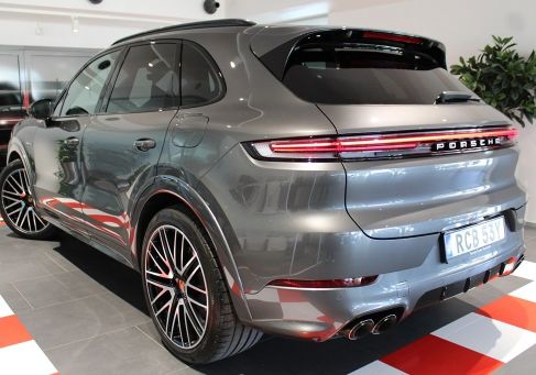 Porsche Cayenne, 2026