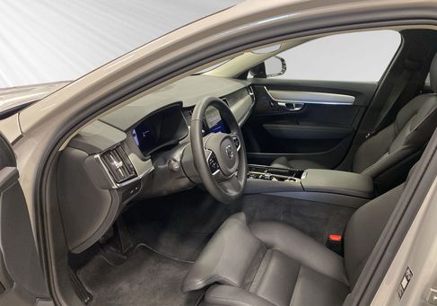 Volvo V90, 2026