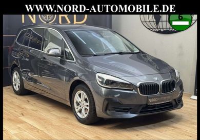 BMW 216, 2021