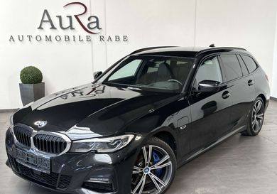 BMW 330, 2022