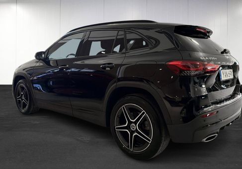 Mercedes-Benz GLA 250, 2023