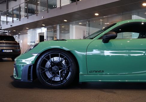 Porsche Cayman, 2023