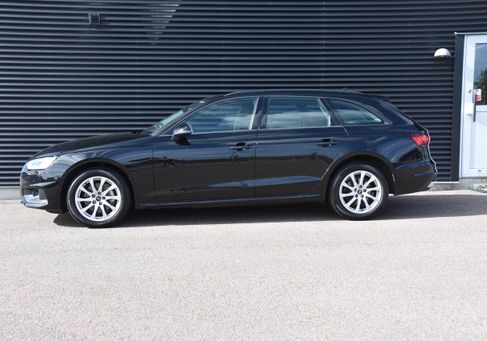 Audi A4, 2021