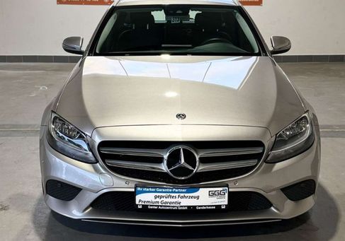 Mercedes-Benz C 220, 2020 3