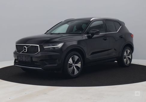 Volvo XC40, 2021