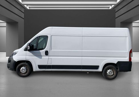 Opel Movano, 2024