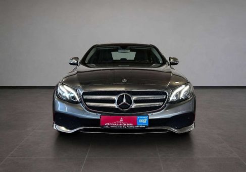 Mercedes-Benz E 200, 2018 2