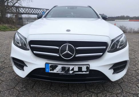 Mercedes-Benz E 350, 2017