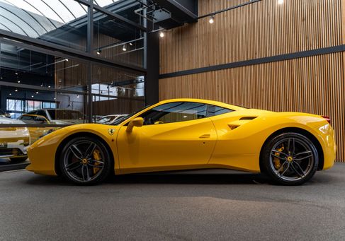 Ferrari 488 GTB, 2018