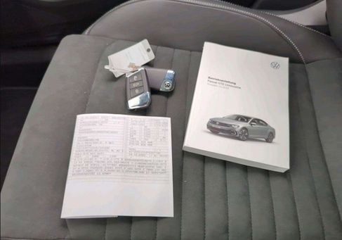 Volkswagen Passat, 2021