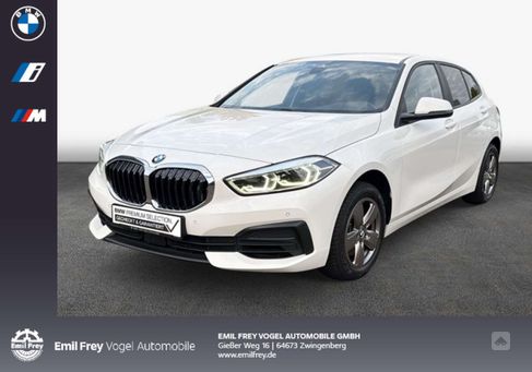 BMW 116, 2021