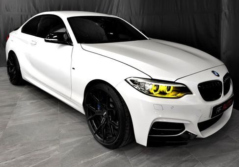 BMW M235, 2016