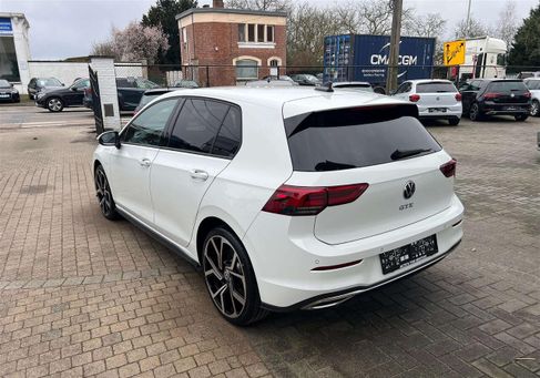 Volkswagen Golf, 2021 3