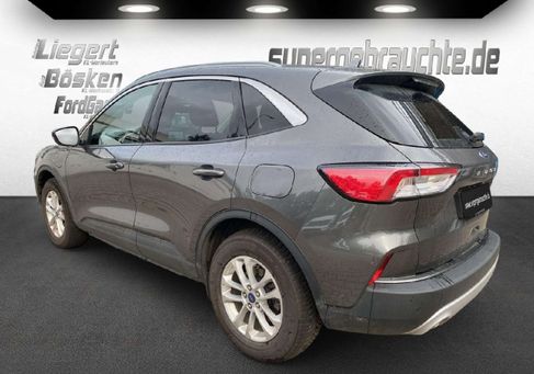 Ford Kuga, 2022