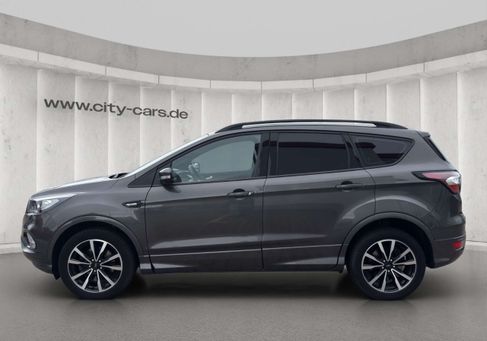 Ford Kuga, 2020