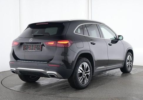Mercedes-Benz GLA 250, 2024