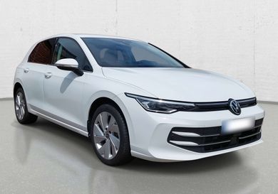 Volkswagen Golf, 2024