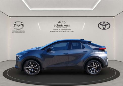 Toyota C-HR, 2025