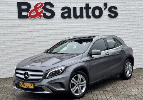 Mercedes-Benz GLA 200, 2014