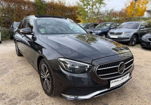 Mercedes-Benz E 220, 2021