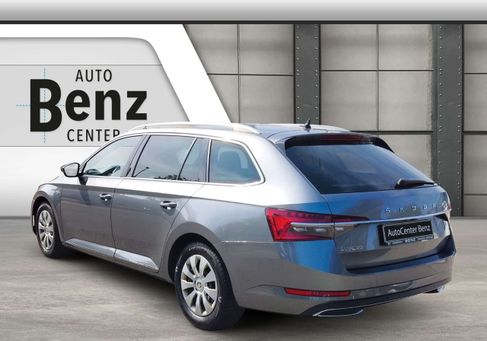 Skoda Superb, 2023
