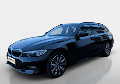 BMW 318, 2022