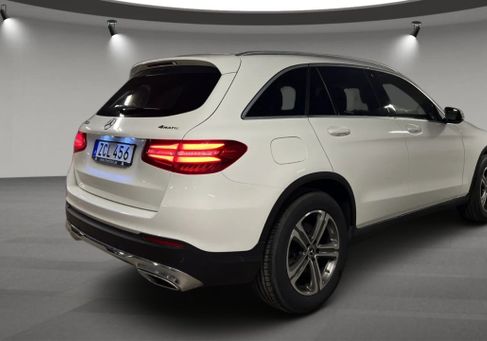 Mercedes-Benz GLC 250, 2018 3