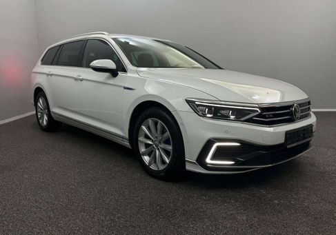 Volkswagen Passat Variant, 2020