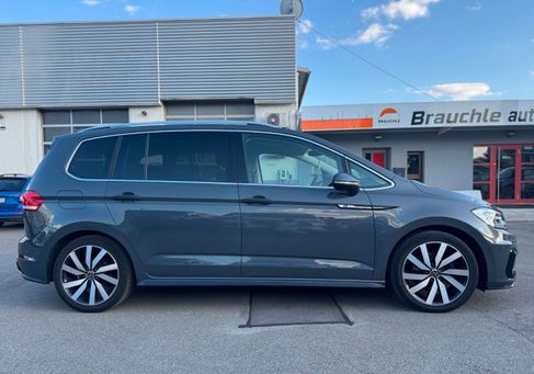 Volkswagen Touran, 2021