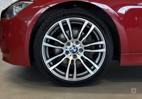 BMW 328, 2015