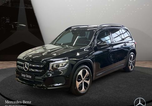 Mercedes-Benz GLB 200, 2022
